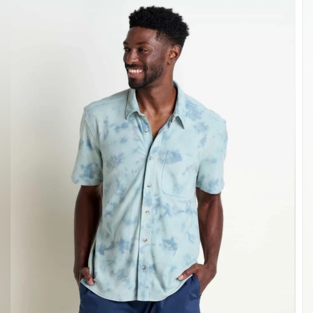 TOAD&CO. MEN'S YERBA SHORT SLEEVE SHIRT. MINERAL TIE-DYE. SIZE X-LARGE.